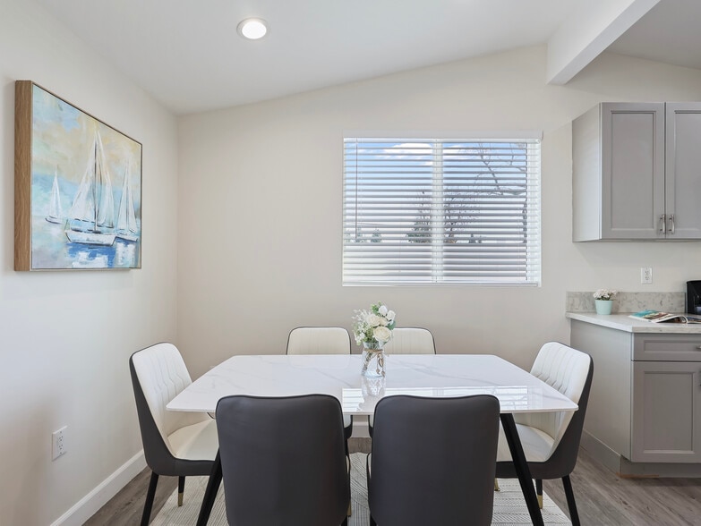 More Photos Of 15801 Chatsworth St, Granada Hills Apartments For Sale