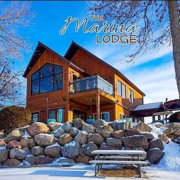 More Photos Of 501 Lake Ave, Fairmont Restaurant For Sale