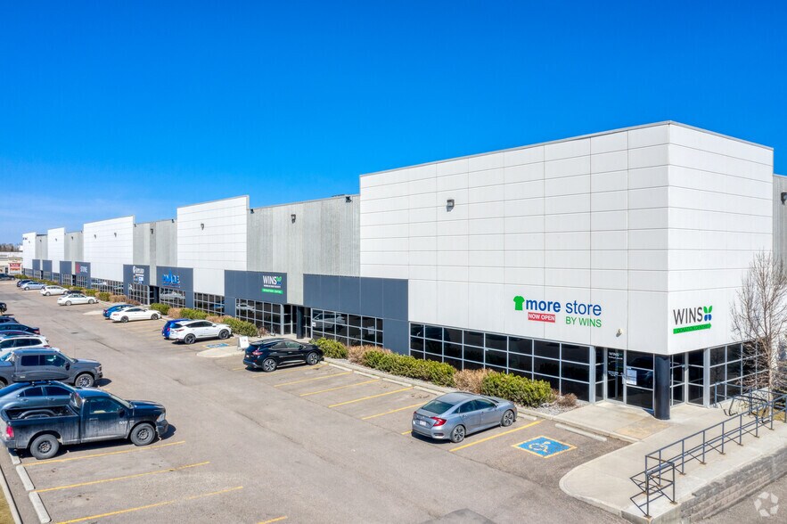 Primary Photo Of 7007 54th St SE, Calgary Distribution For Lease