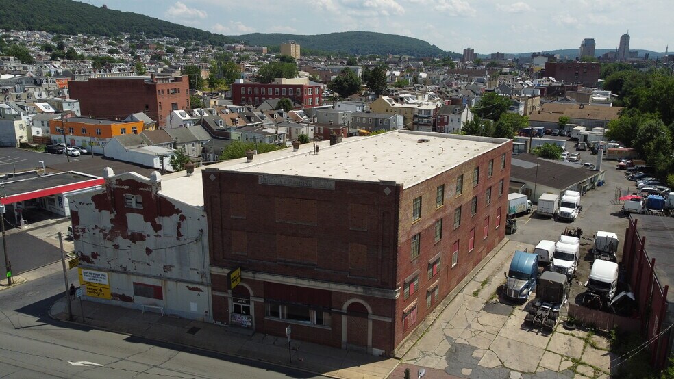 More Photos Of 722 Spring St, Reading Manufacturing For Sale