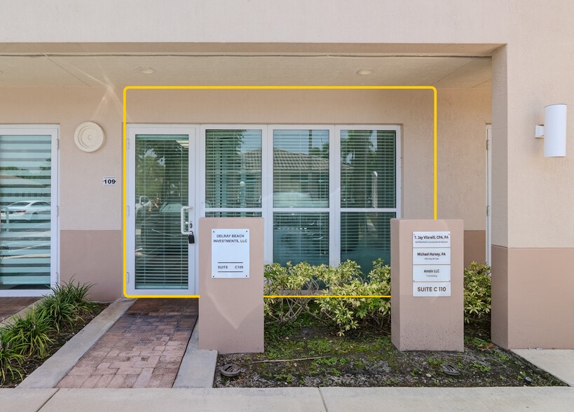 Primary Photo Of 5220 S University Dr, Davie Office For Sale