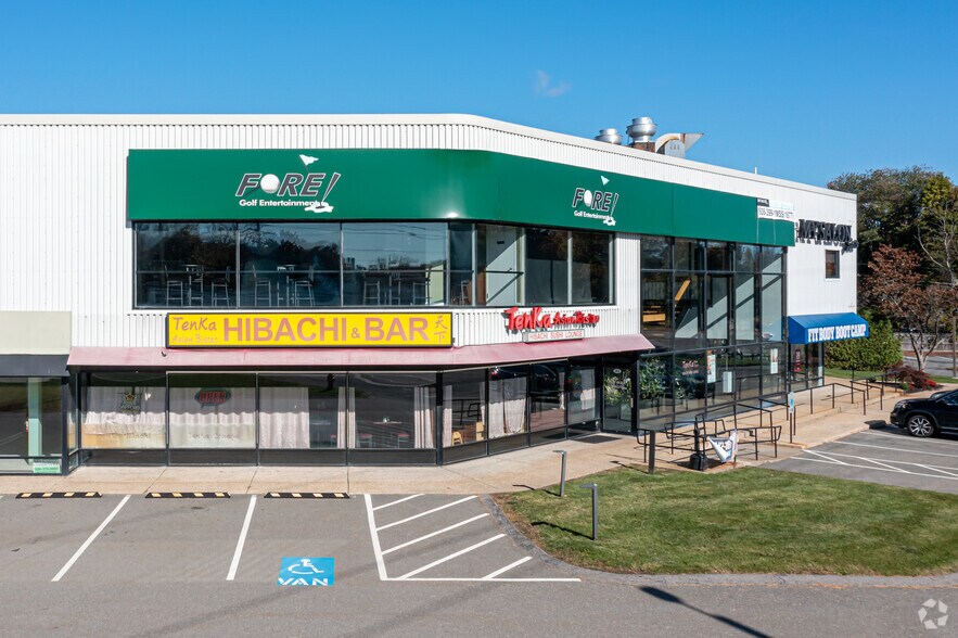 Primary Photo Of 153 Turnpike Rd, Westborough General Retail For Lease