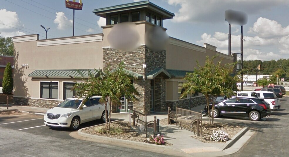 More Photos Of 1300 Iris Dr SW, Conyers Restaurant For Lease