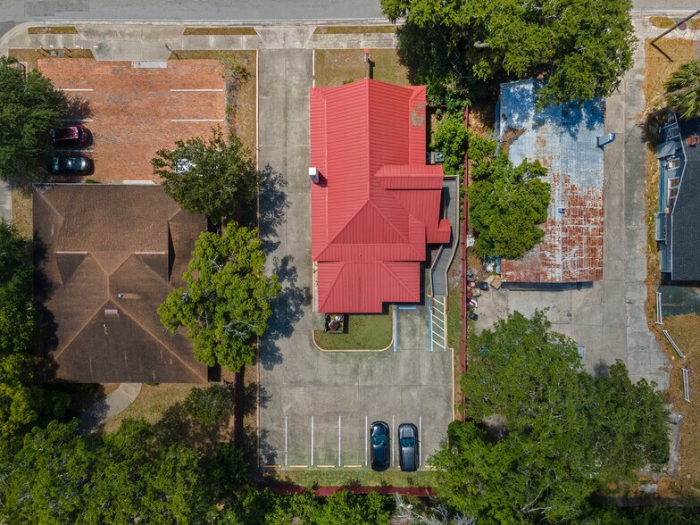 More Photos Of 1007 Emmett St, Kissimmee Medical For Sale