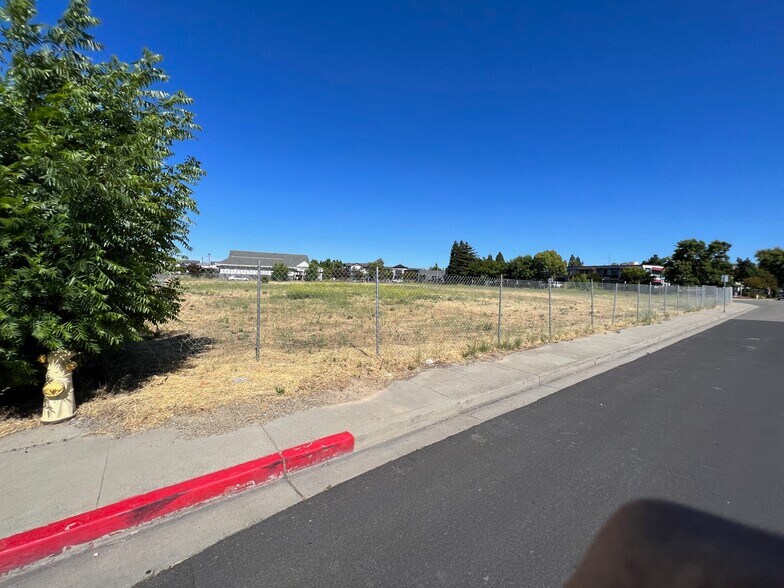 More Photos Of 3595 Utah St, Pleasanton Land For Sale