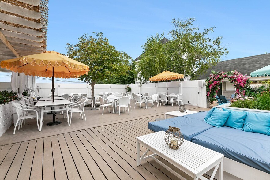 More Photos Of 281 County Road 39A, Southampton Hotel For Sale