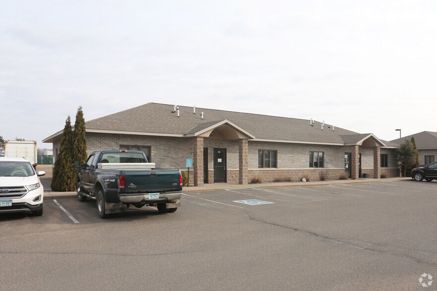 More Photos Of 2 Enterprise Ave NE, Isanti Unknown For Lease