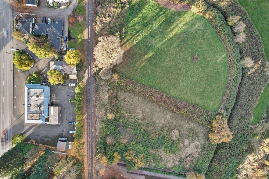 More Photos Of 50316 Columbia River Hwy, Scappoose Restaurant For Sale