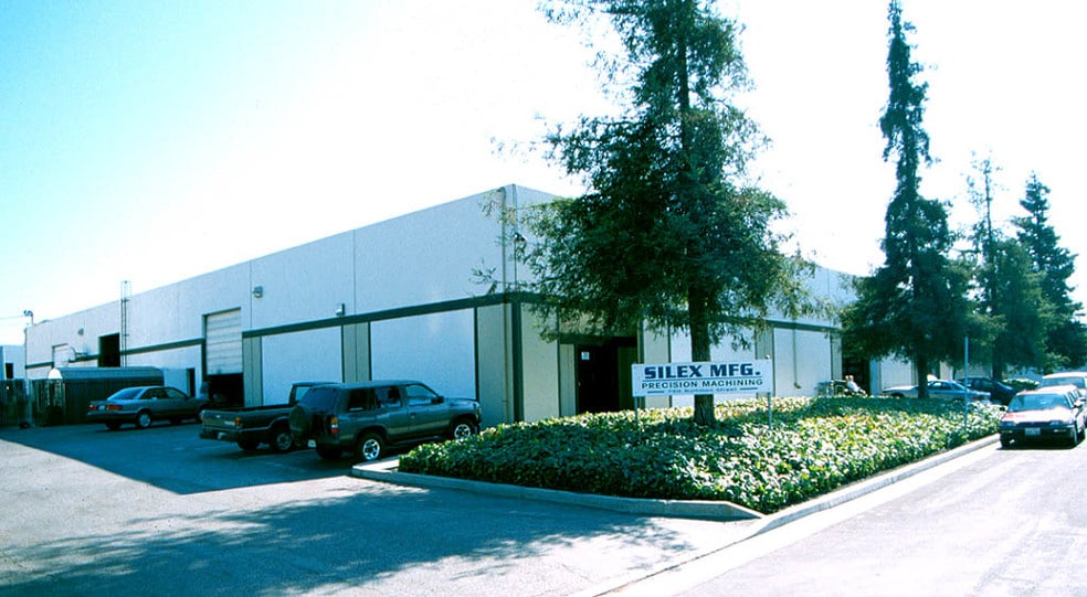 More Photos Of 750-770 Nuttman St, Santa Clara Warehouse For Lease