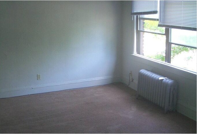 More Photos Of 14626 Lake Shore Blvd, Cleveland Apartments For Sale