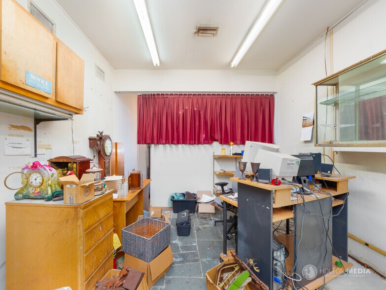 More Photos Of 1418 Newcastle St, Brunswick Storefront For Sale