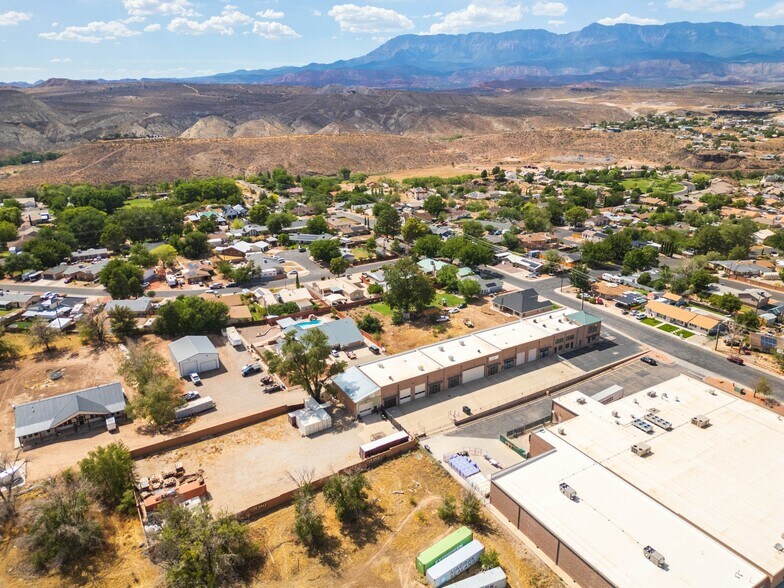 More Photos Of 195 W 500 N, La Verkin Warehouse For Sale