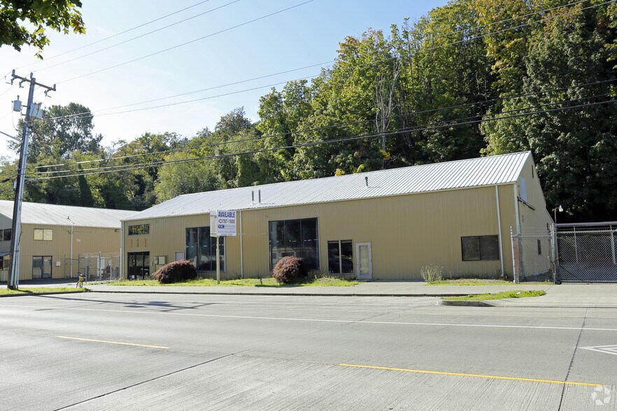 More Photos Of 2501 Harbor Ave SW, Seattle Warehouse For Lease