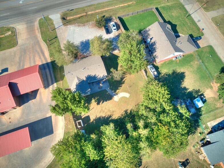 More Photos Of 16446 NE 23rd St, Choctaw Office Residential For Sale