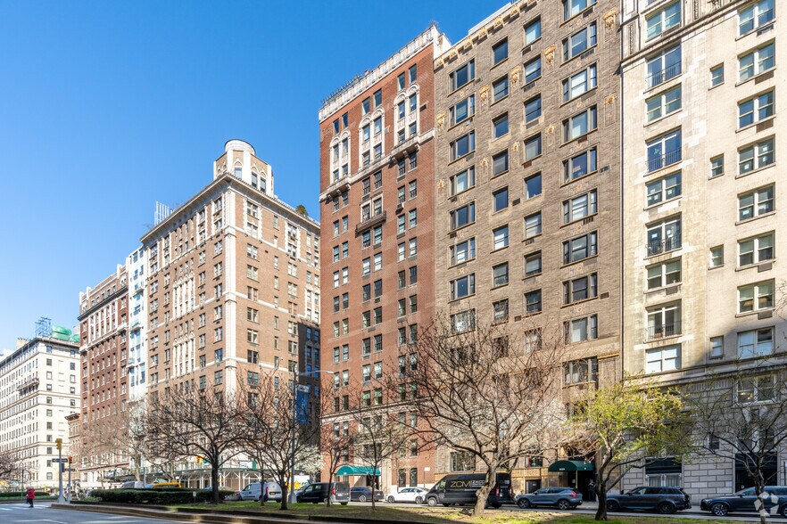 More Photos Of 935 Park Ave, New York Apartments For Sale