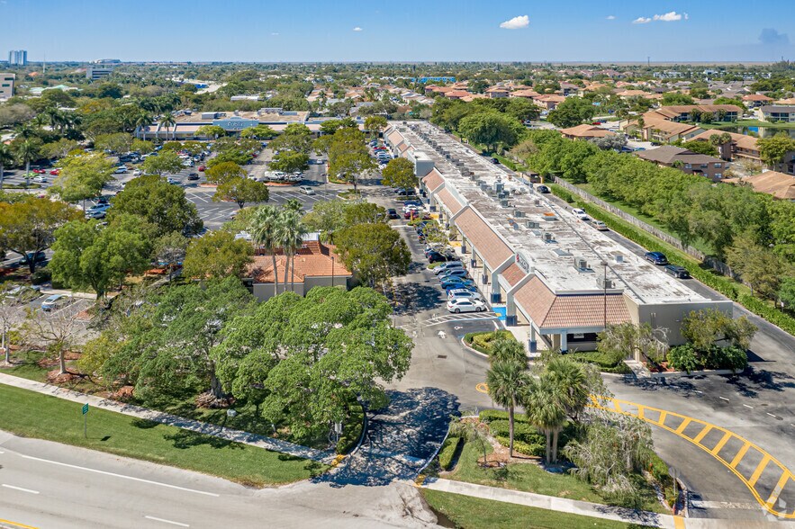 More Photos Of 10075-10155 W Oakland Park Blvd, Sunrise Unknown For Lease