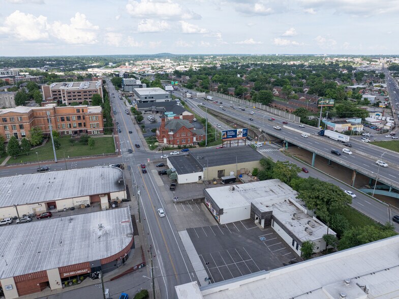More Photos Of 901 2nd Ave S, Nashville Warehouse For Lease