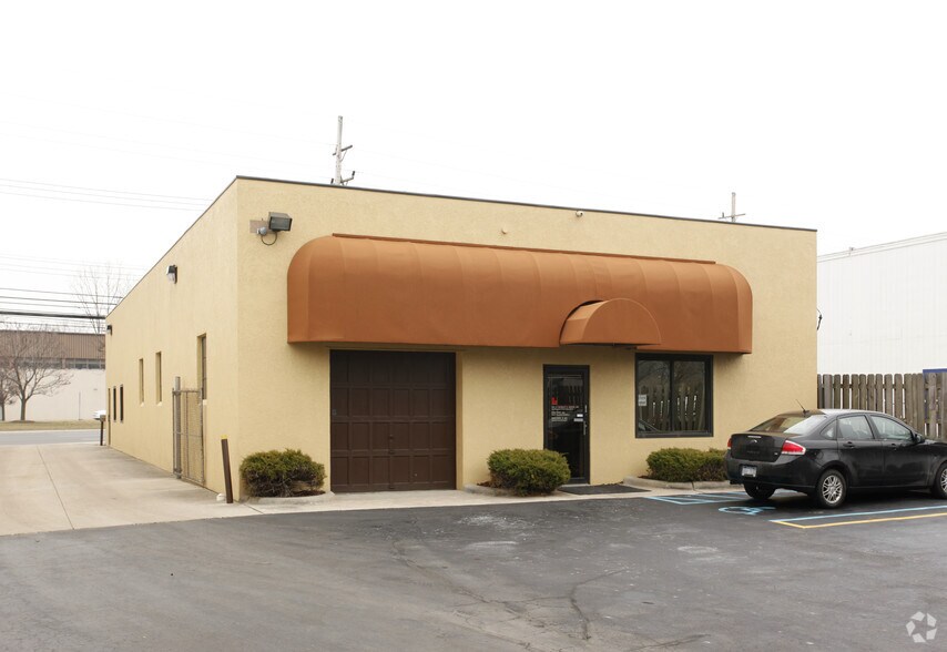 More Photos Of 24431 Telegraph Rd, Southfield Warehouse For Sale