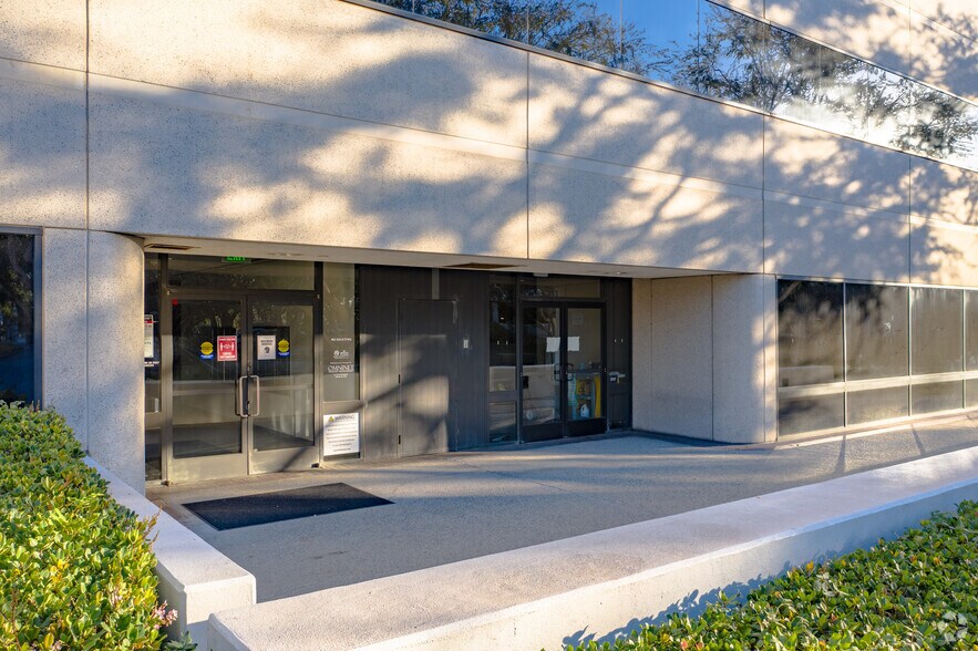 More Photos Of 900 Corporate Center Dr, Monterey Park Unknown For Lease