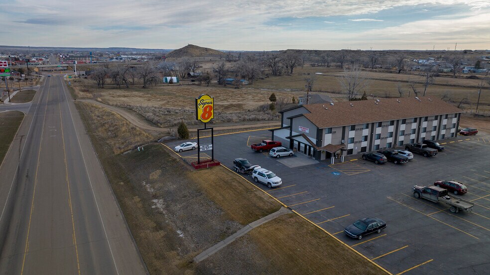 More Photos Of 2006 S Haynes Ave, Miles City Hotel For Sale