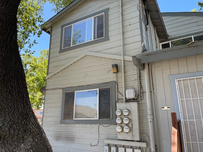 More Photos Of 2439 Rio Linda Blvd, Sacramento Apartments For Sale