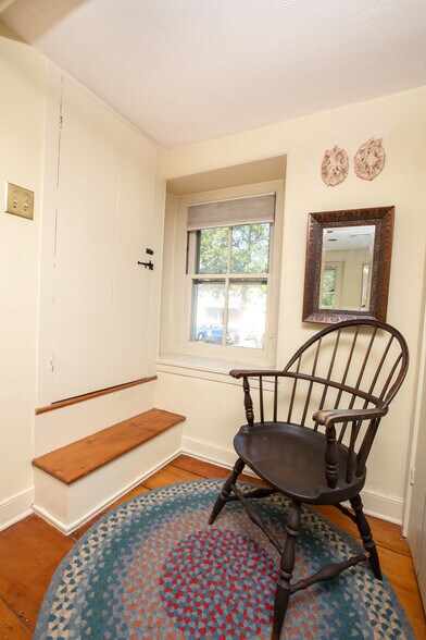 More Photos Of 69 E Oakland Ave, Doylestown Office For Sale
