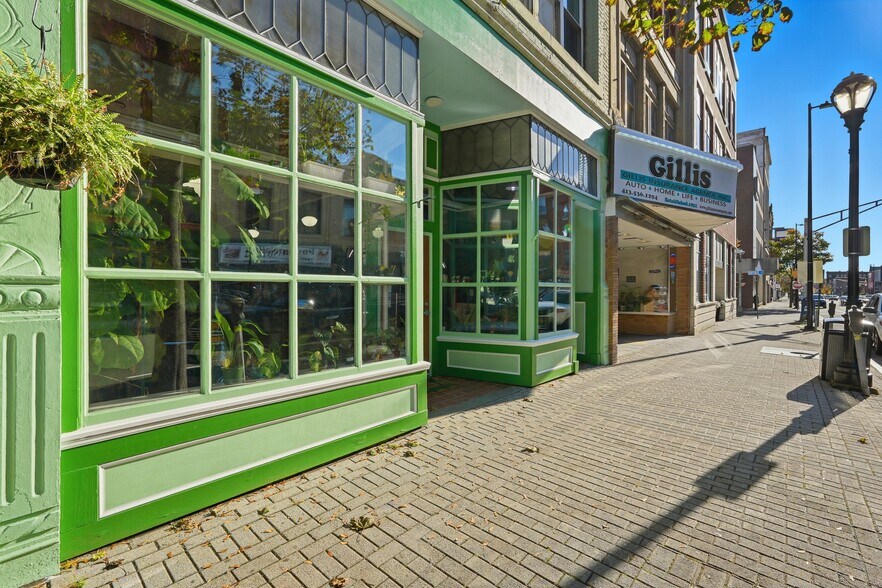 More Photos Of 284 High St, Holyoke Storefront Retail Residential For Sale