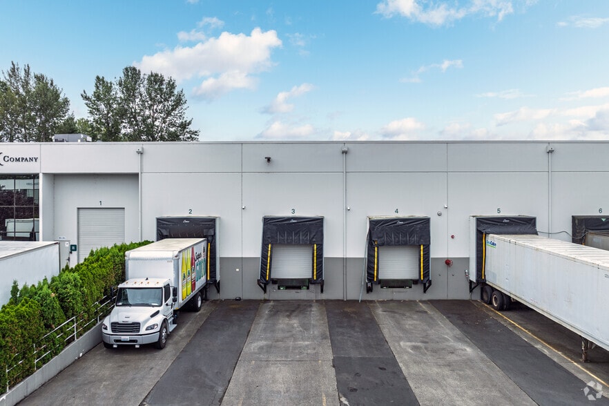 More Photos Of 22135-22145 68th Ave S, Kent Warehouse For Lease