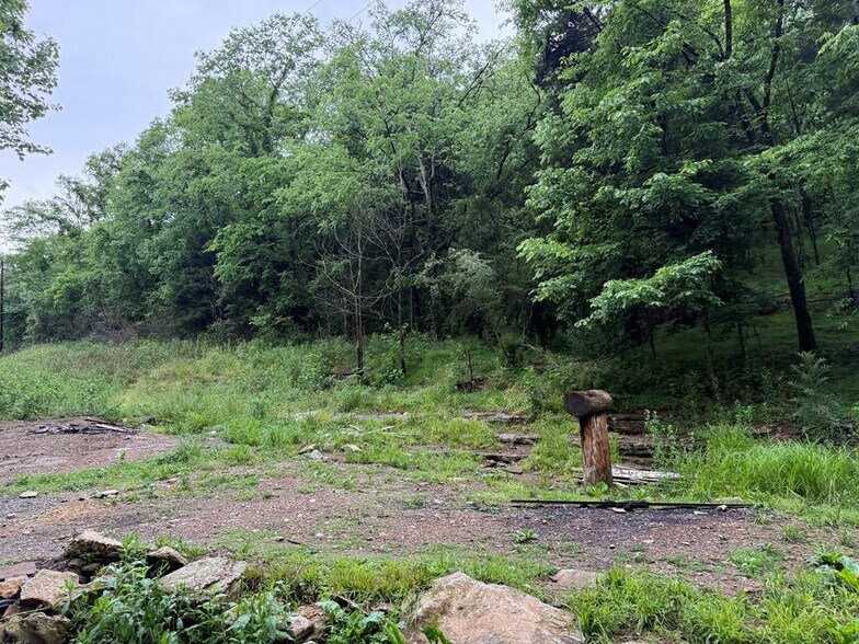 More Photos Of 940 Riley Creek Rd, Whitleyville Land For Sale