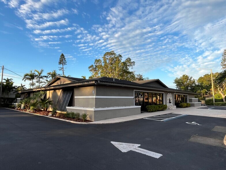 More Photos Of 6600 10th Ave N, Saint Petersburg Medical For Lease