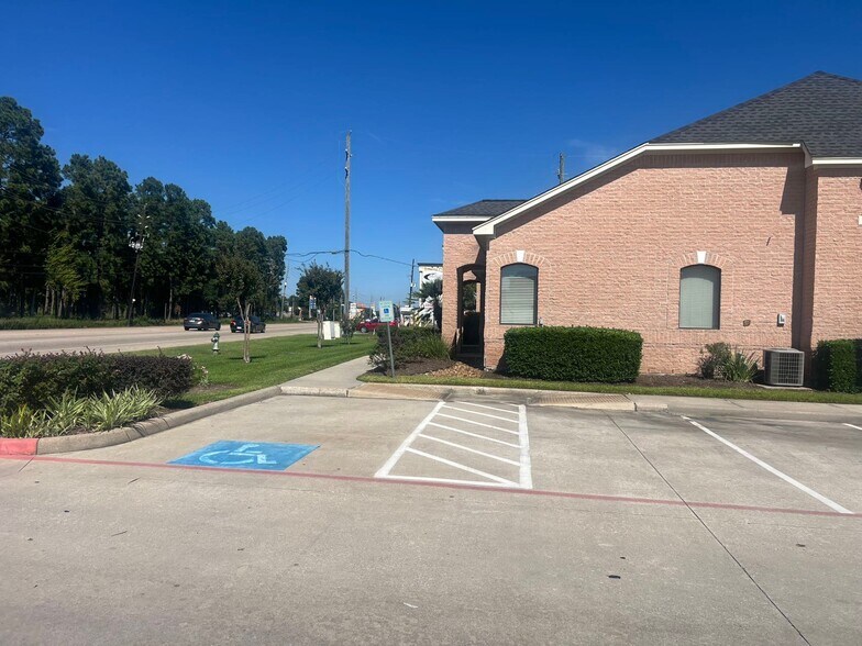 More Photos Of 5501 Louetta Rd, Spring Office For Sale