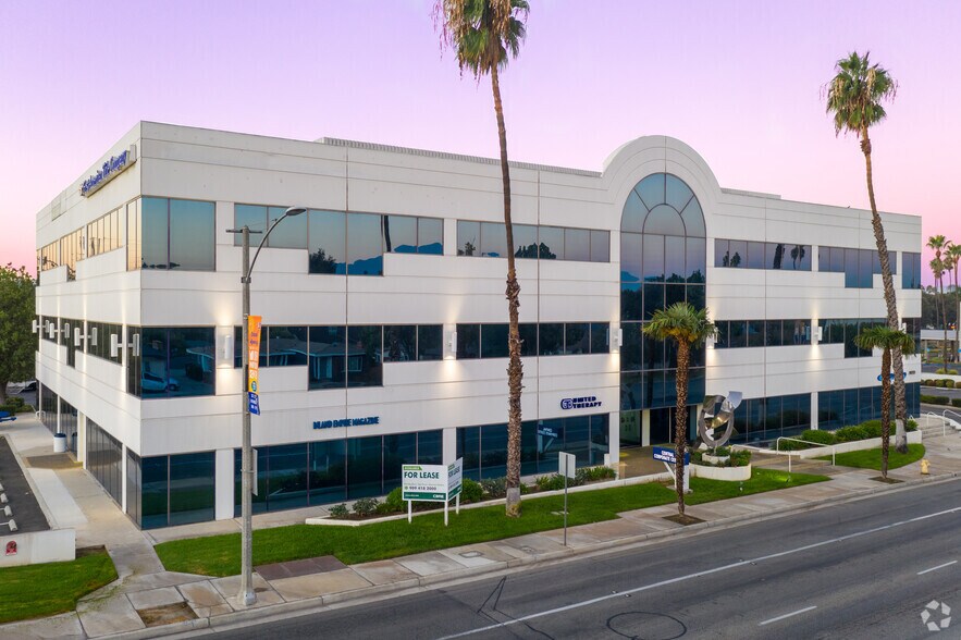 Primary Photo Of 3400 Central Ave, Riverside Medical For Lease