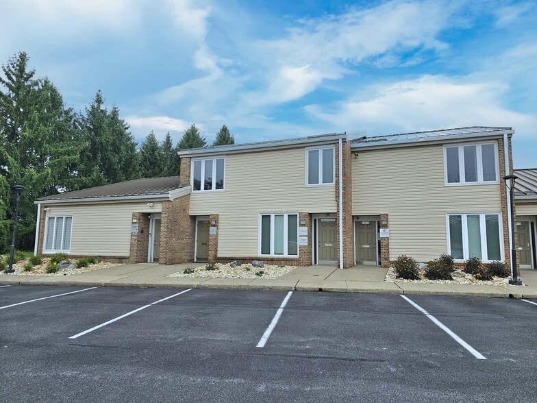 Primary Photo Of 3201 Highfield Dr, Bethlehem Medical For Sale