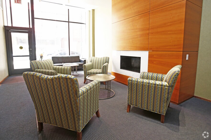 More Photos Of 59 E Van Buren St, Chicago Apartments For Lease