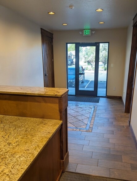 More Photos Of 2680 S Eagle Rd, Meridian Medical For Lease