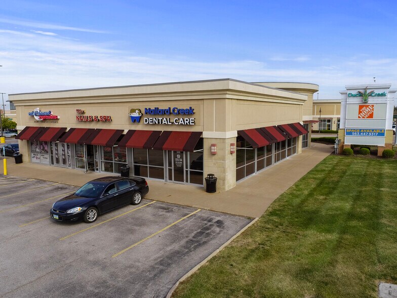 More Photos Of 858 Middle Rd, Bettendorf Unknown For Lease