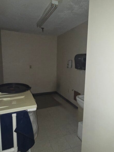 More Photos Of 300 Cedar St, Tarkio Skilled Nursing Facility For Sale