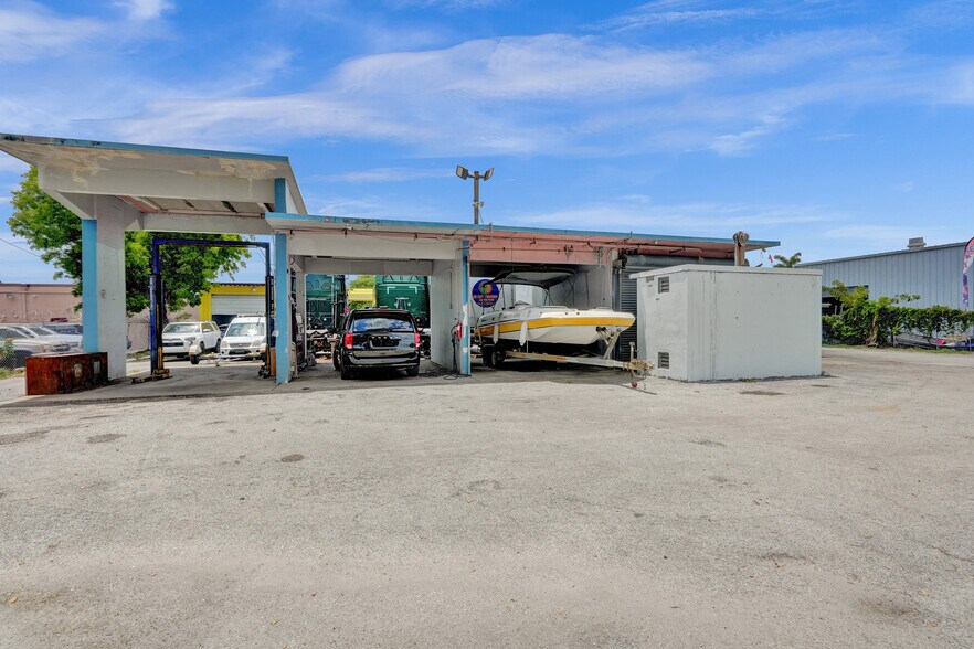 More Photos Of 5350 N State Road 7, Fort Lauderdale Auto Repair For Lease