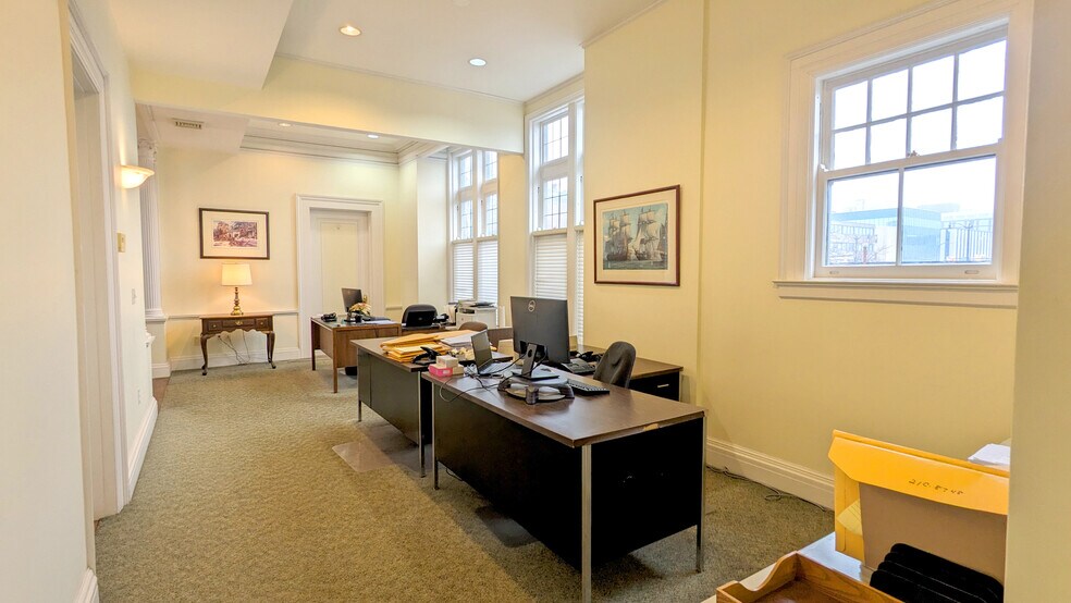 More Photos Of 525 Delaware Ave, Buffalo Office For Sale