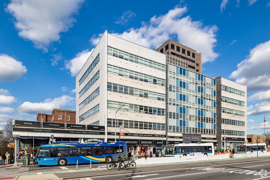 More Photos Of 11801 Queens Blvd, Forest Hills Office For Lease