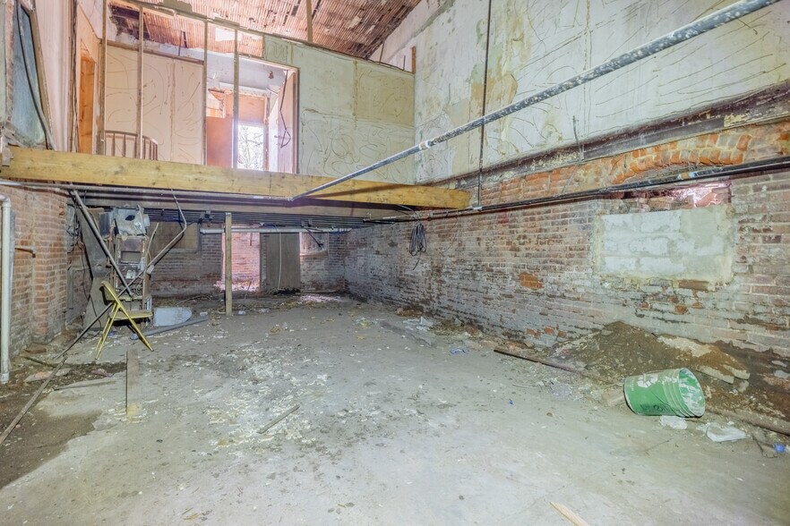 More Photos Of 6928 Superior Ave, Cleveland Apartments For Sale