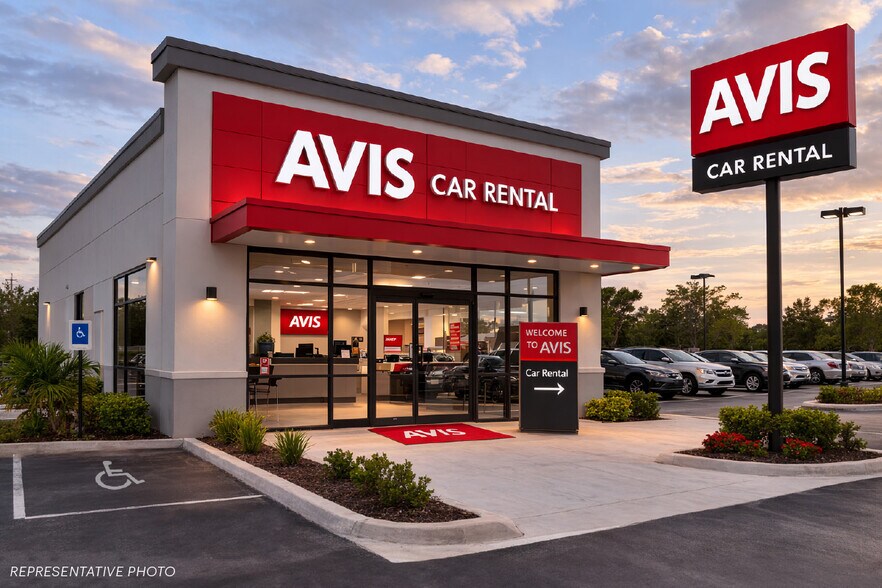 Primary Photo Of 605 67th St E cir, Bradenton General Retail For Sale