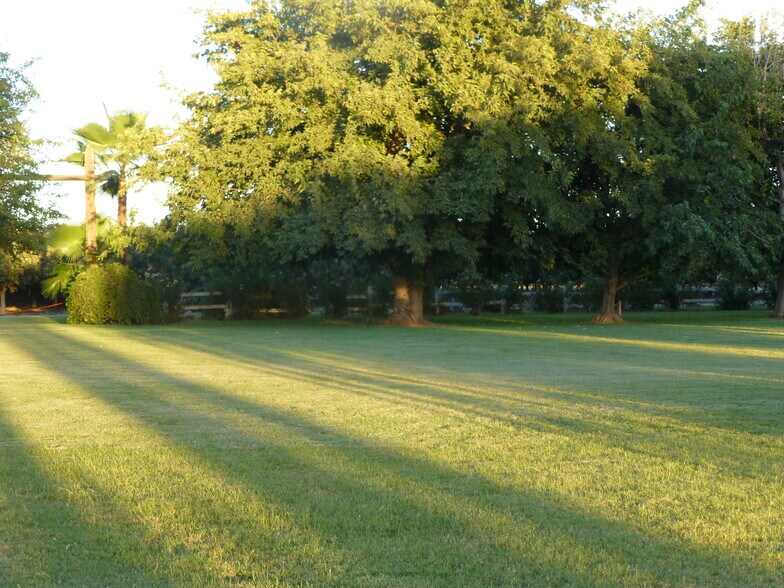 More Photos Of 8241 Koch Rd, Bakersfield Land For Sale