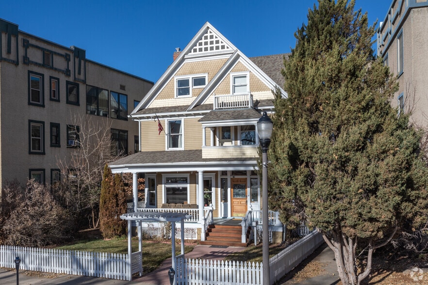 More Photos Of 6 Boulder Crescent St, Colorado Springs Hotel For Sale