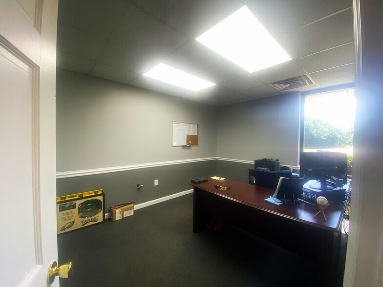 More Photos Of 2765 Magnolia St, Orangeburg Flex For Sale