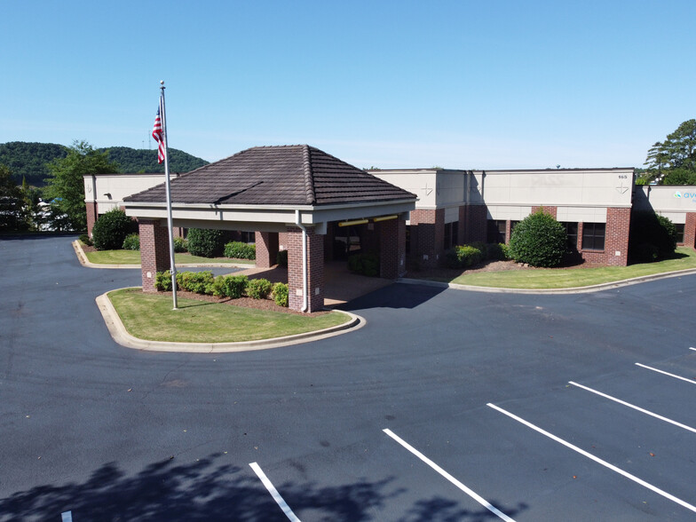 Primary Photo Of 165-181 Cahaba Valley Pky, Pelham Office For Lease