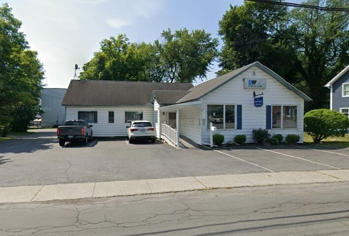 Primary Photo Of 8 Mill St, Dover Plains Office For Sale
