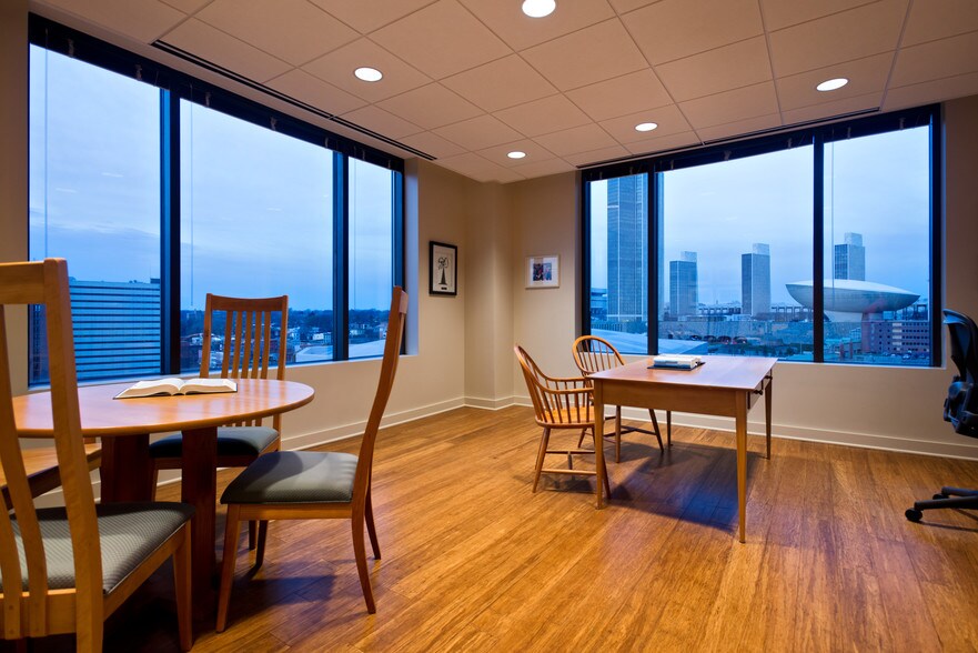 More Photos Of 30 S Pearl St, Albany Office For Lease