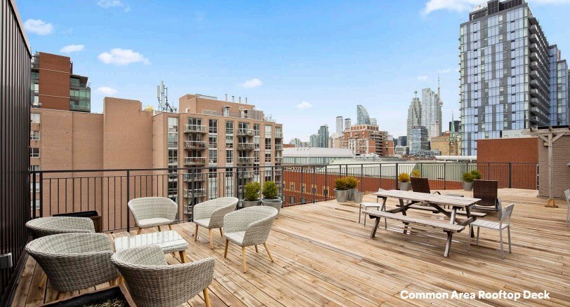 More Photos Of 80 Sherbourne St, Toronto Apartments For Sale