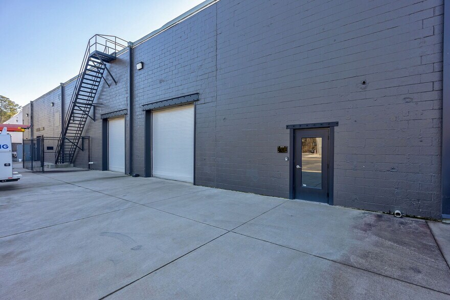 More Photos Of 1725 Electric Ave, Watkinsville Medical For Lease